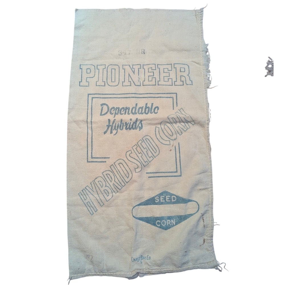 Vintage Pioneer Dependable Hybrids Seed Corn Cotton Feed Sack Chase Bag Co